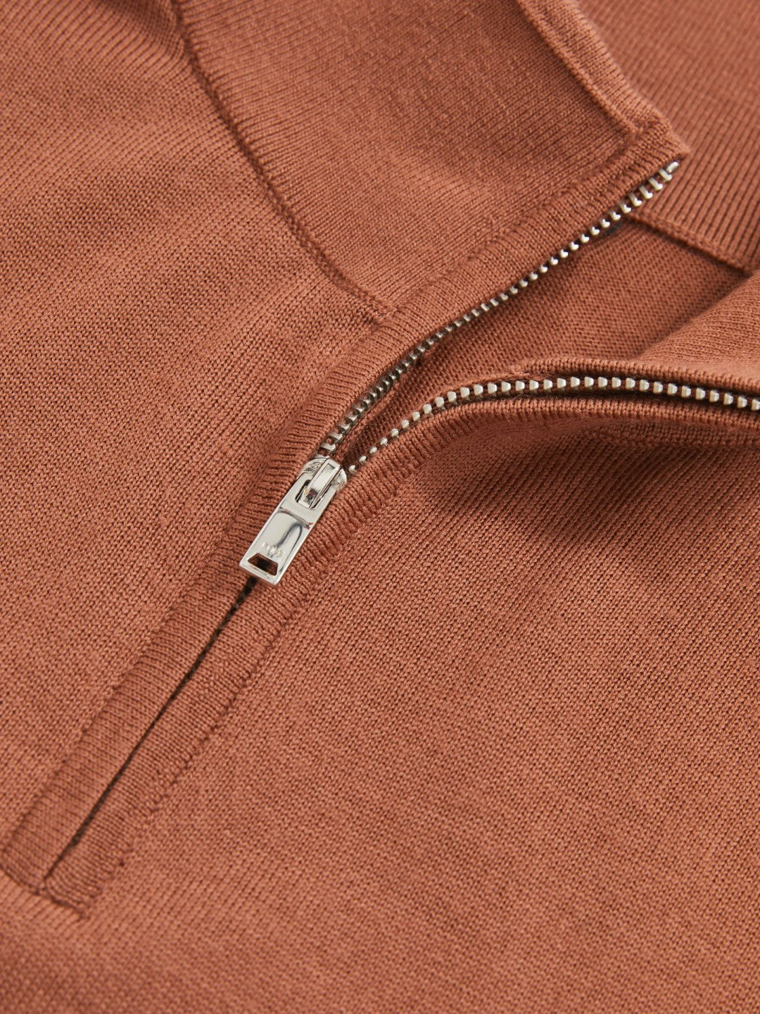 Men Merino Wool Half-Zip Jumper in Cinnamon Brown