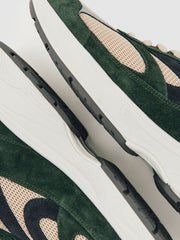 Men Panelled Running Trainers in Forest Green/Stone