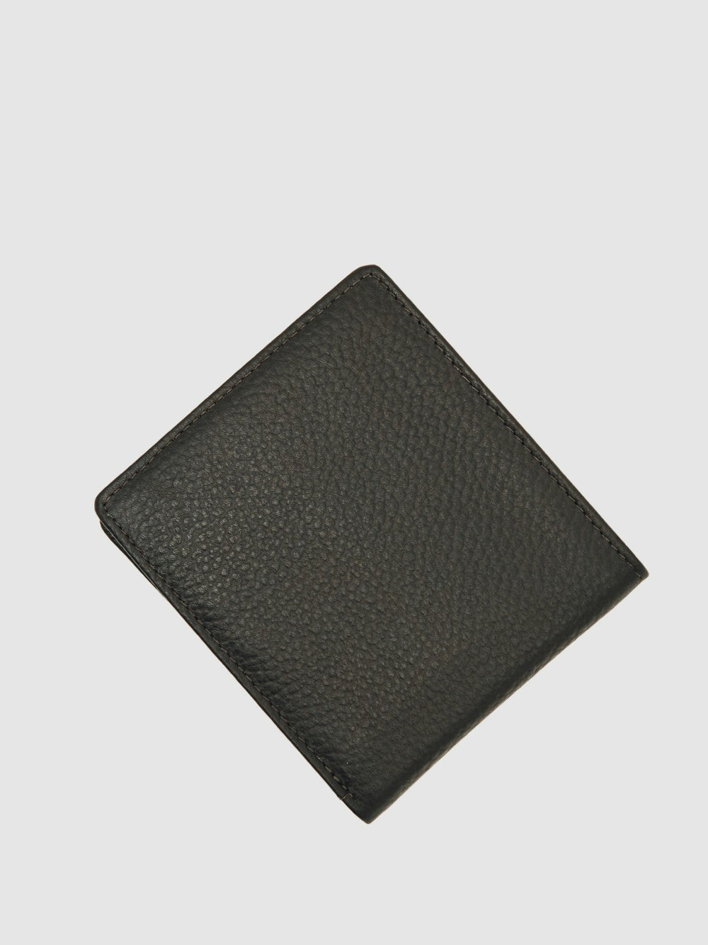 Men Grained Leather Wallet in Chocolate