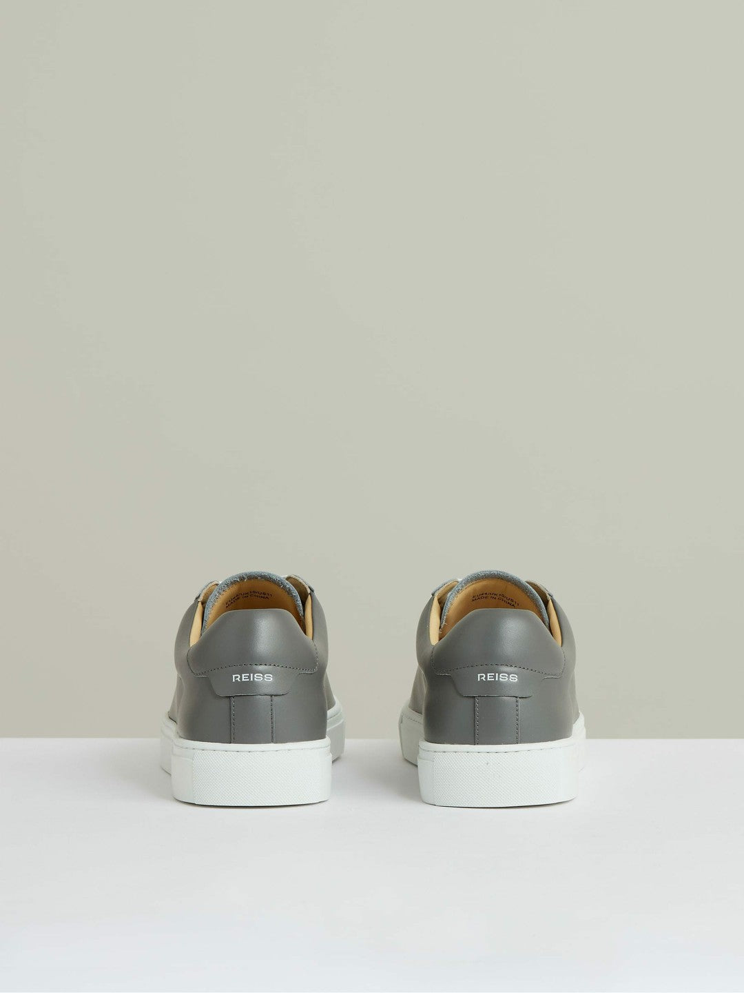 Men Leather Low-Top Trainers in Graphite Grey