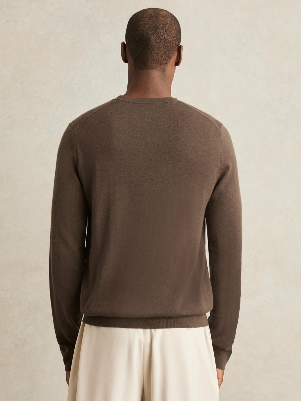 Men Merino-Wool Crew-Neck Jumper in Chocolate Brown