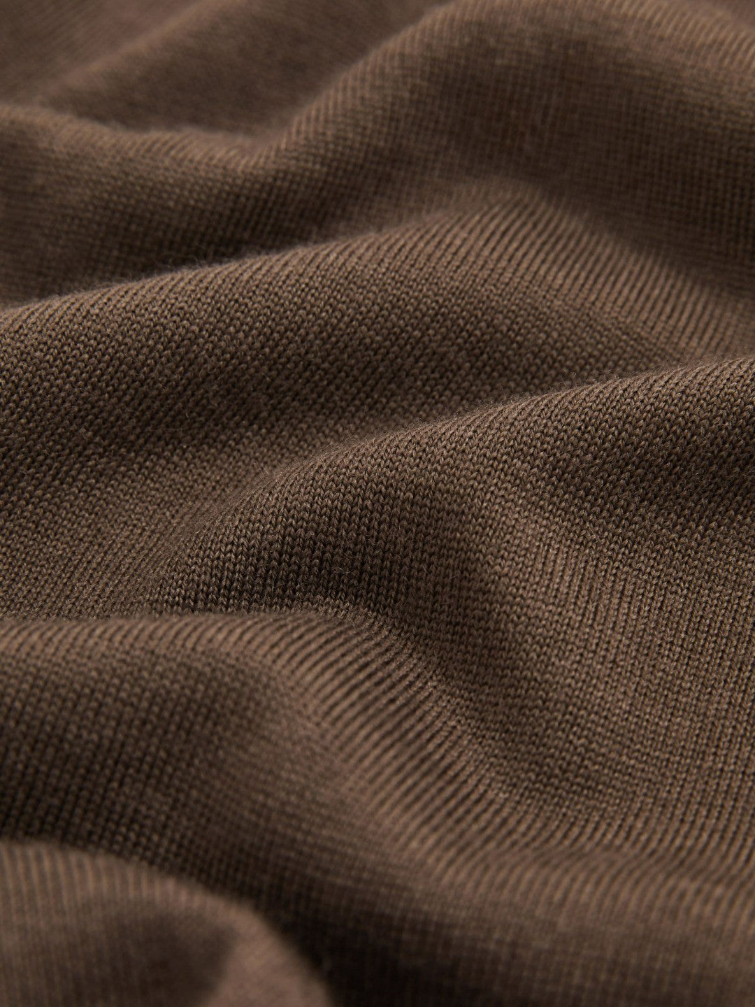 Men Merino-Wool Crew-Neck Jumper in Chocolate Brown