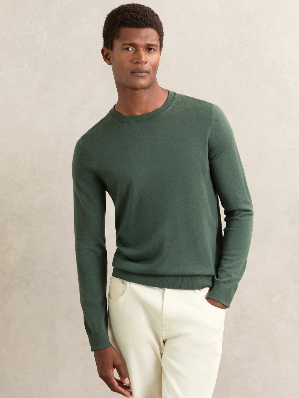 Men Merino-Wool Crew-Neck Jumper in Kale Green