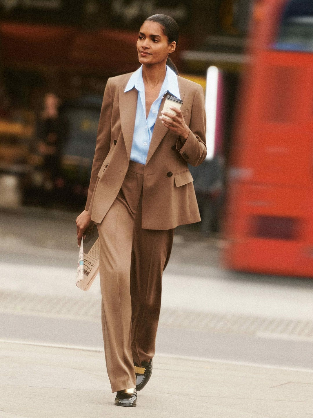Women Wool-Blend Wide-Leg Suit Trousers in Tan