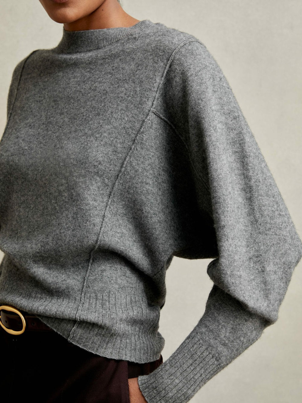Women Wool-Blend Reverse-Seam Batwing Jumper With Cashmere in Charcoal