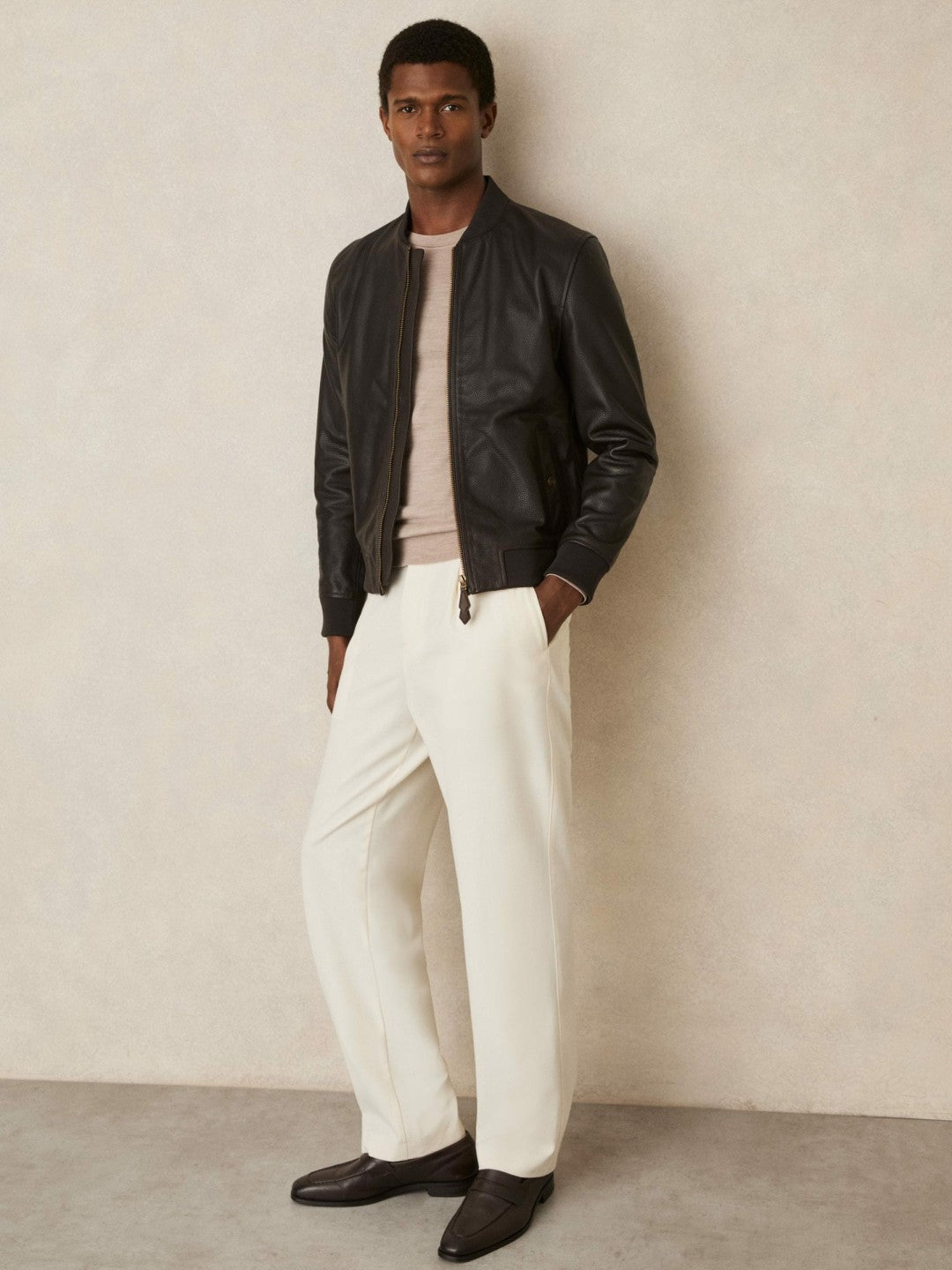 Men Leather Bomber Jacket in Brown
