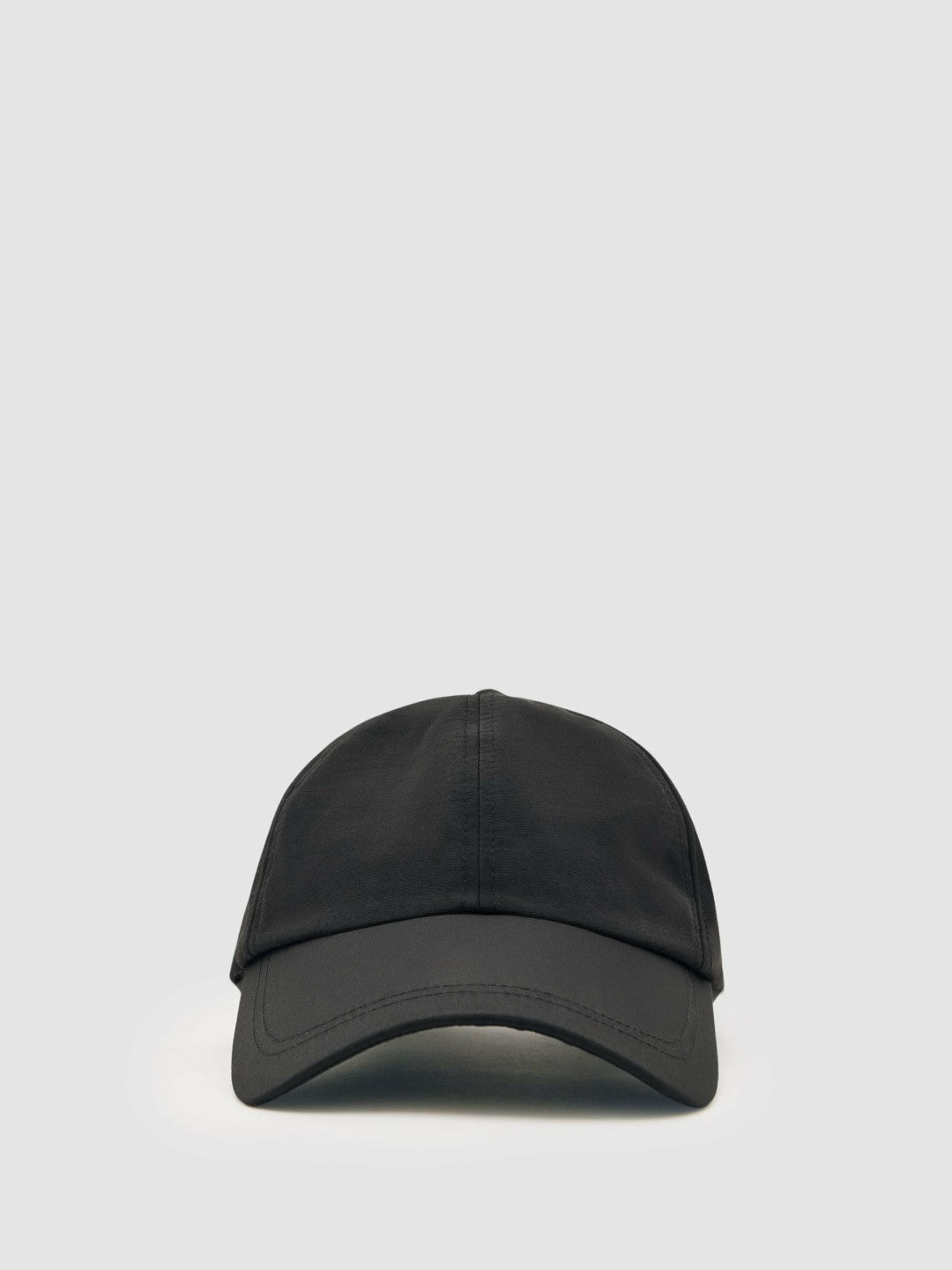 Men Embroidered-Logo Tech Baseball Cap in Black