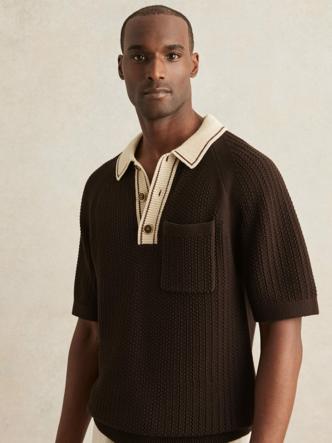 Men Cotton Textured Knit Contrast Polo Shirt in Dark Brown/Stone