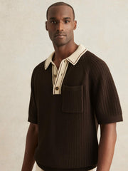 Men Cotton Textured Knit Contrast Polo Shirt in Dark Brown/Stone