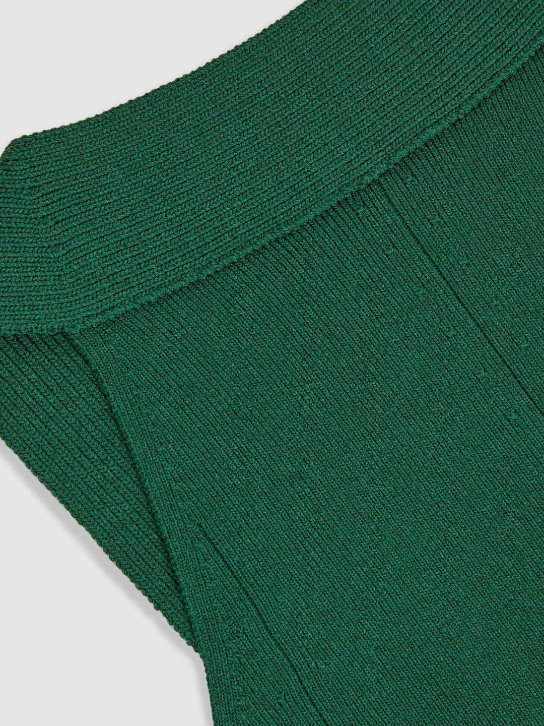 Women Low-Back Rib-Knit Vest in Green