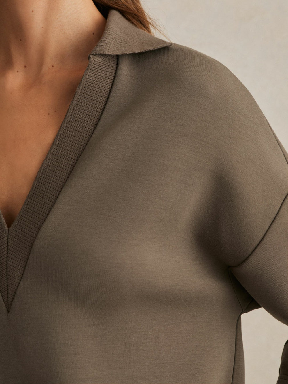 Women Interlock Open-Collar Sweatshirt in Khaki Green