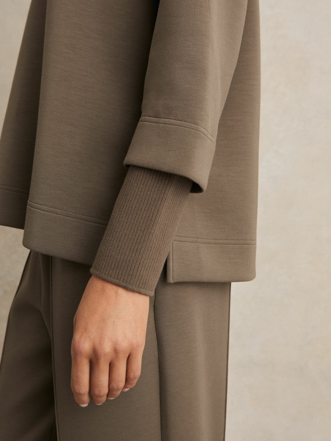 Women Interlock Open-Collar Sweatshirt in Khaki Green