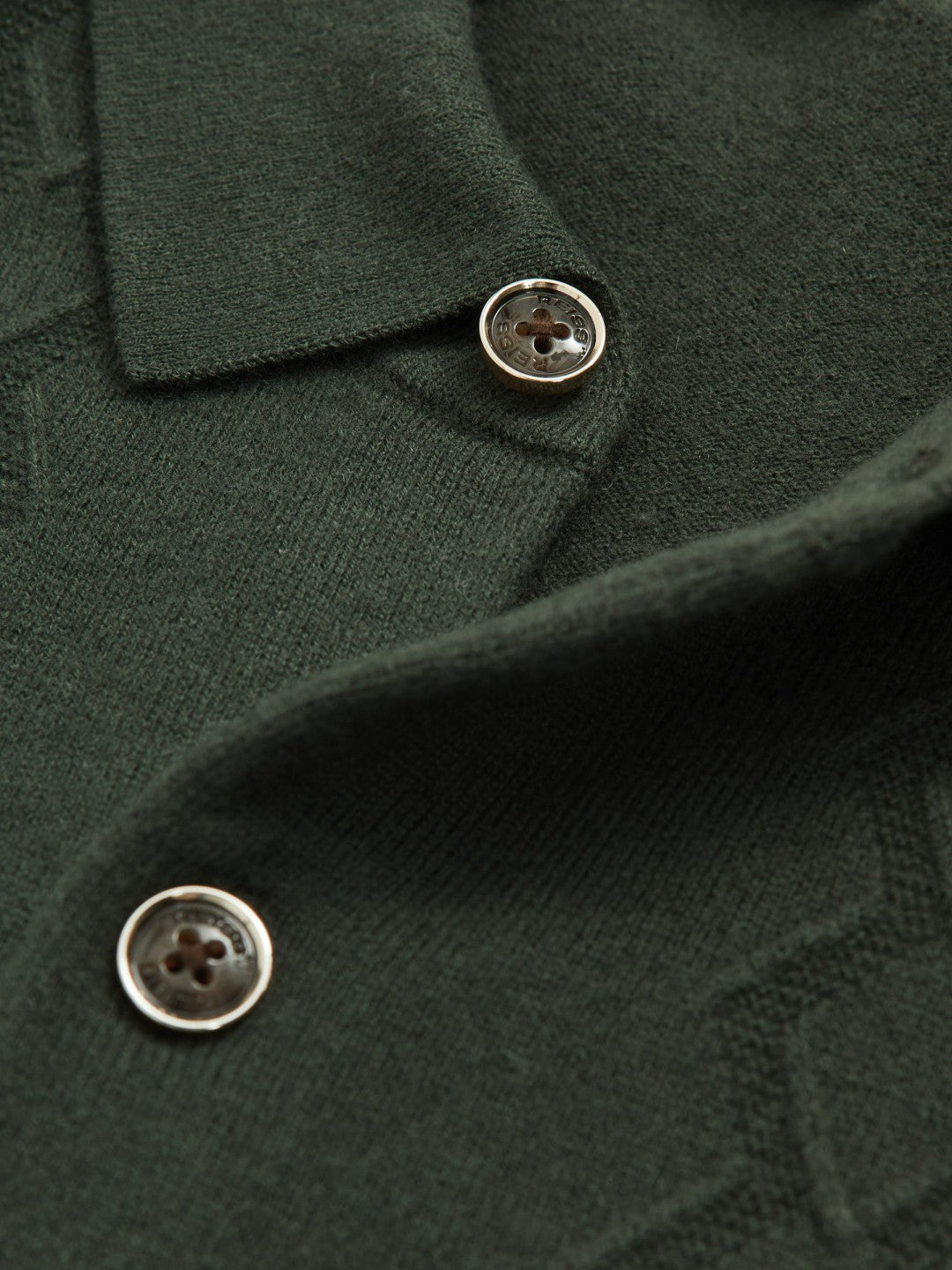 Men Wool V-Stitch Button-Through Cardigan in Forest Green