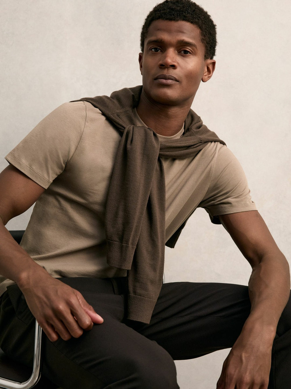 Men Cotton Crew Neck T-Shirt in Light Taupe Brown