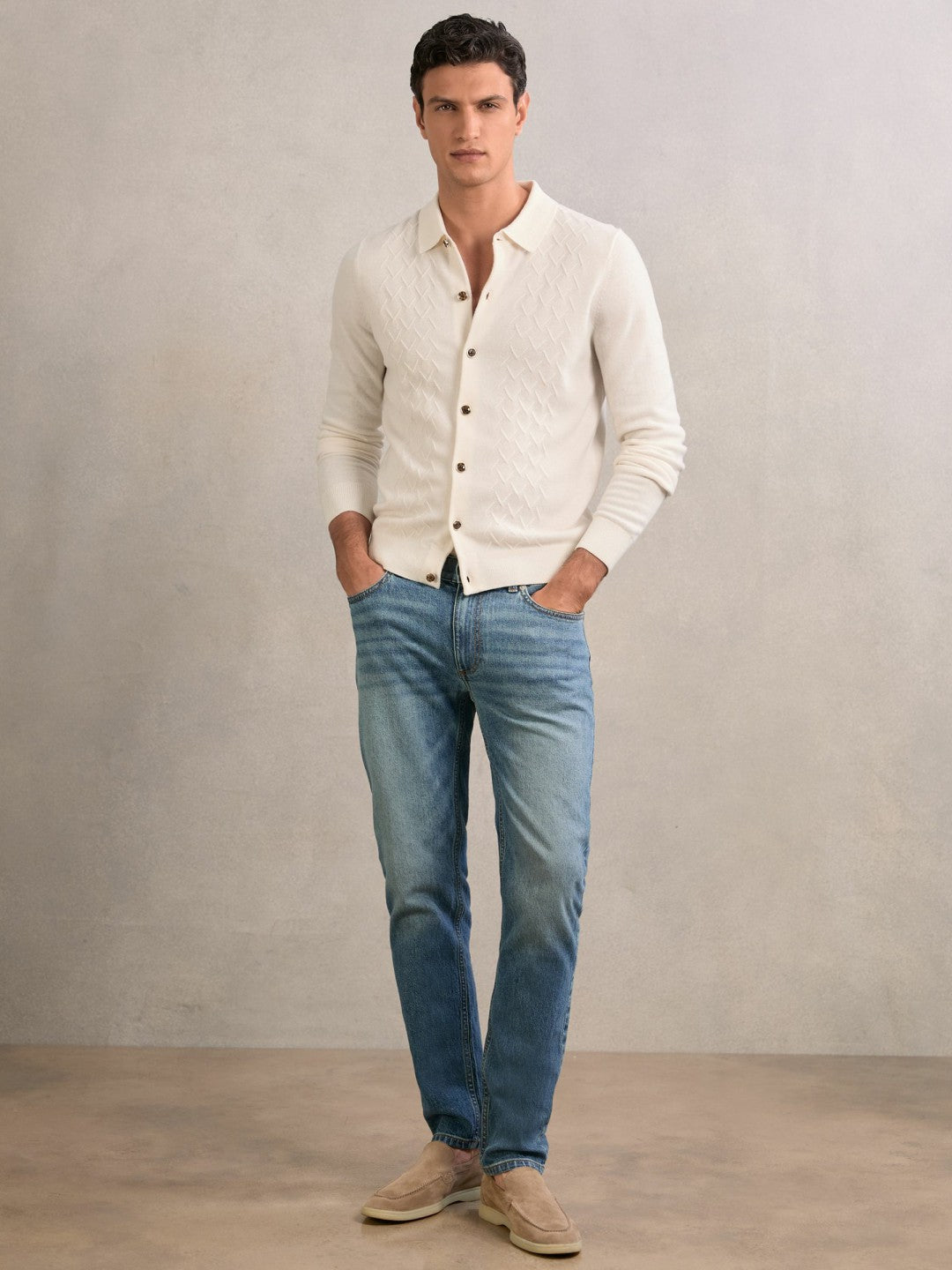 Men Wool V-Stitch Button-Through Cardigan in Off White