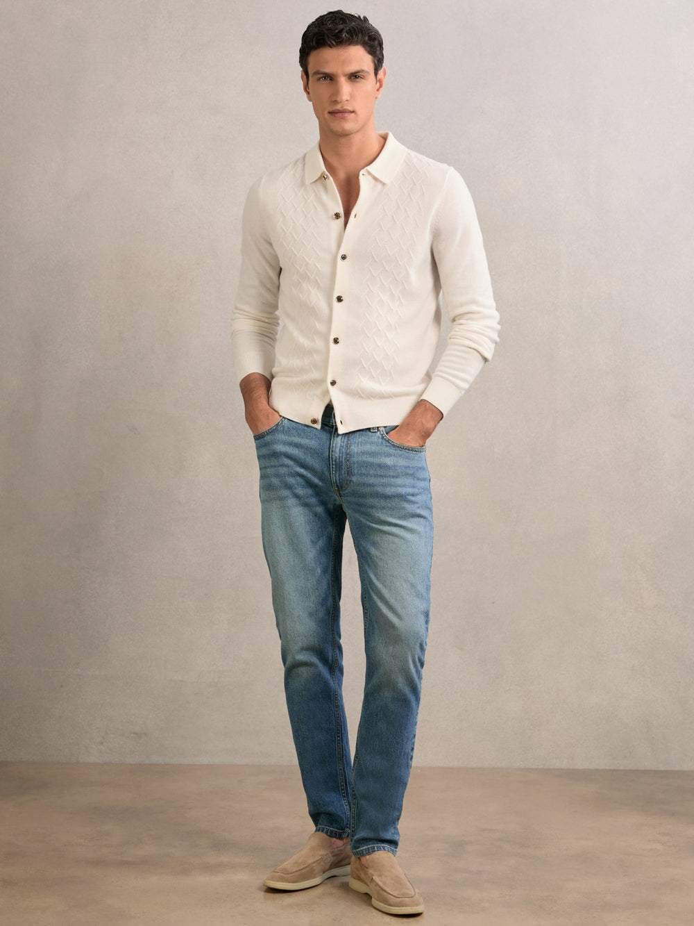 Men Wool V-Stitch Button-Through Cardigan in Off White