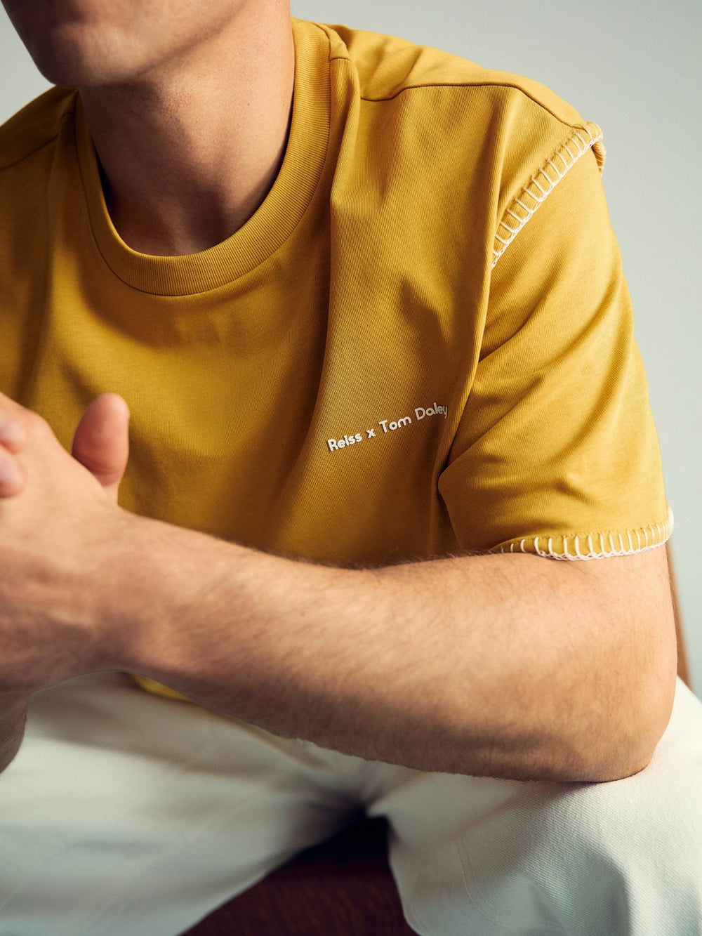 Men | Tom Daley Graphic-Print T-Shirt in Yellow