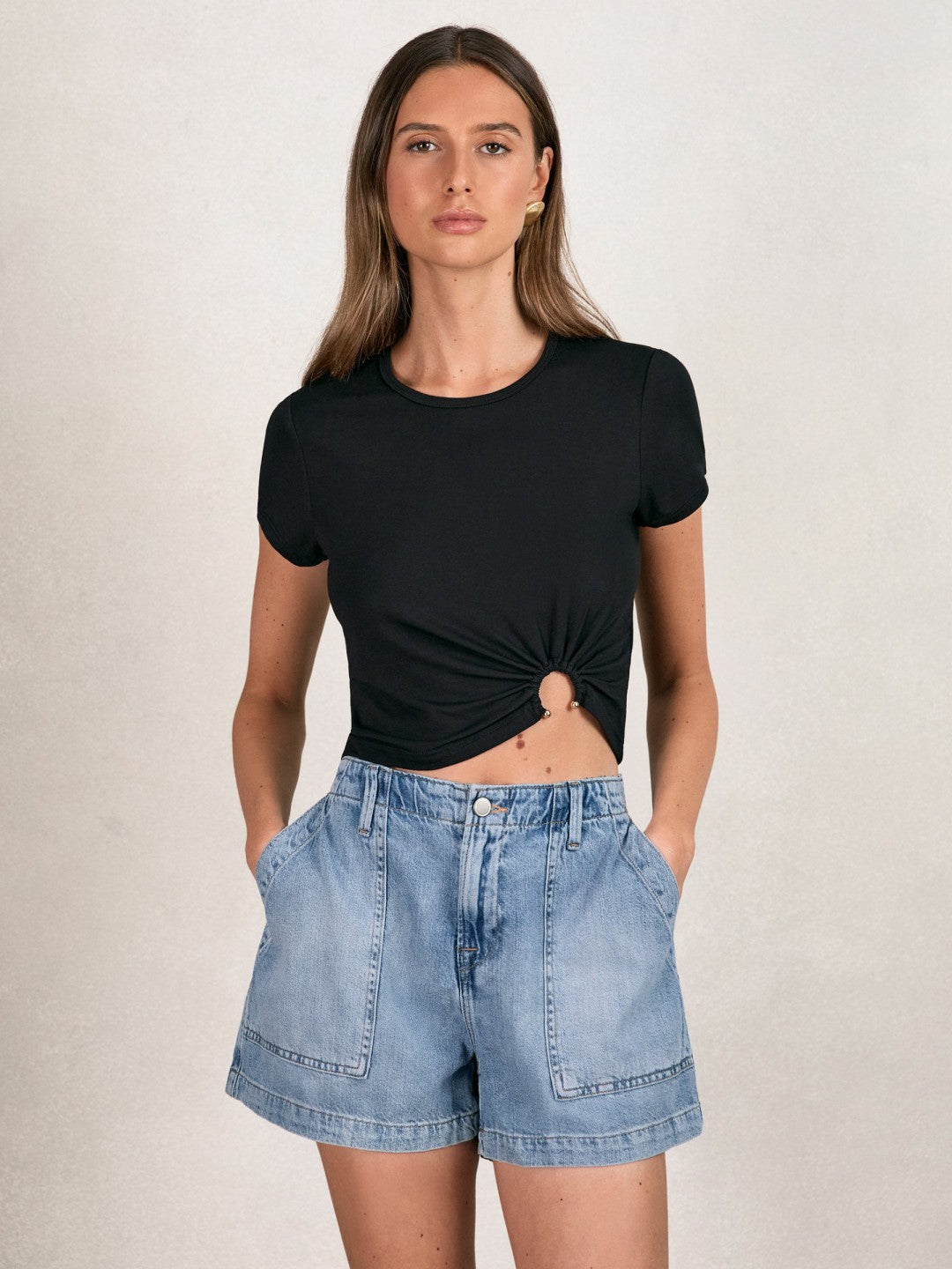 Women Good American Denim Shorts With Linen in Indigo Blue