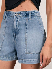 Women Good American Denim Shorts With Linen in Indigo Blue