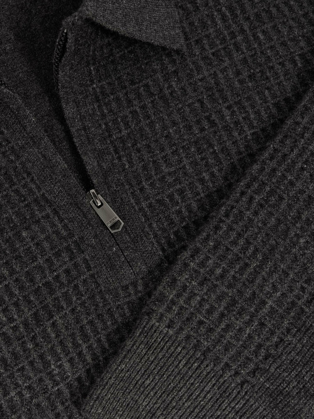 Men Wool Waffle-Knit Half-Zip Polo Shirt in Charcoal Grey