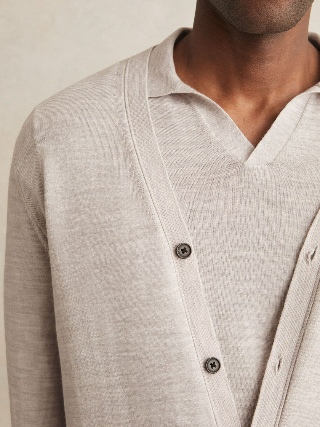 Men Merino Wool Button-Through Cardigan in Wicker Brown Melange