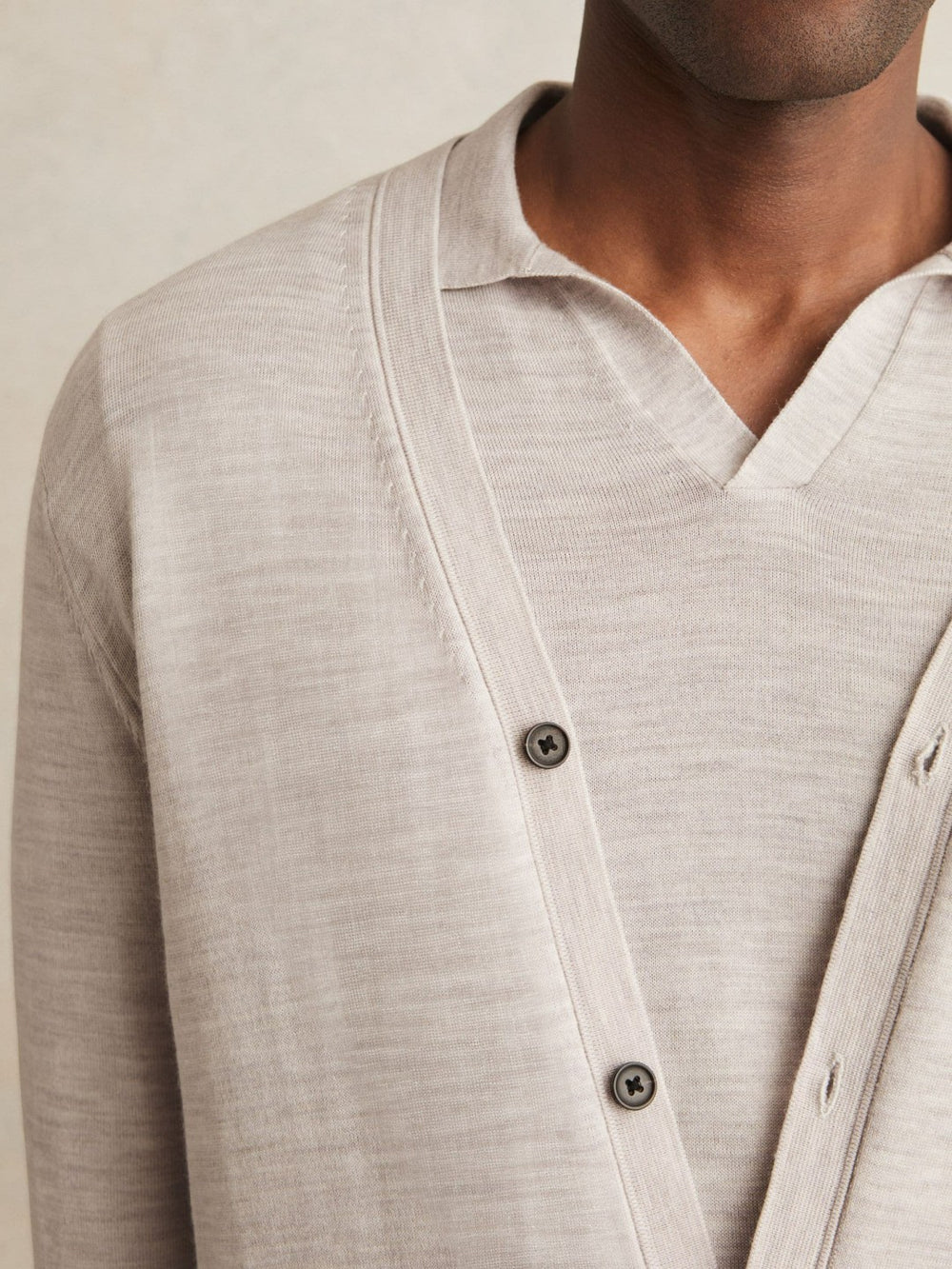 Men Merino Wool Button-Through Cardigan in Wicker Brown Melange