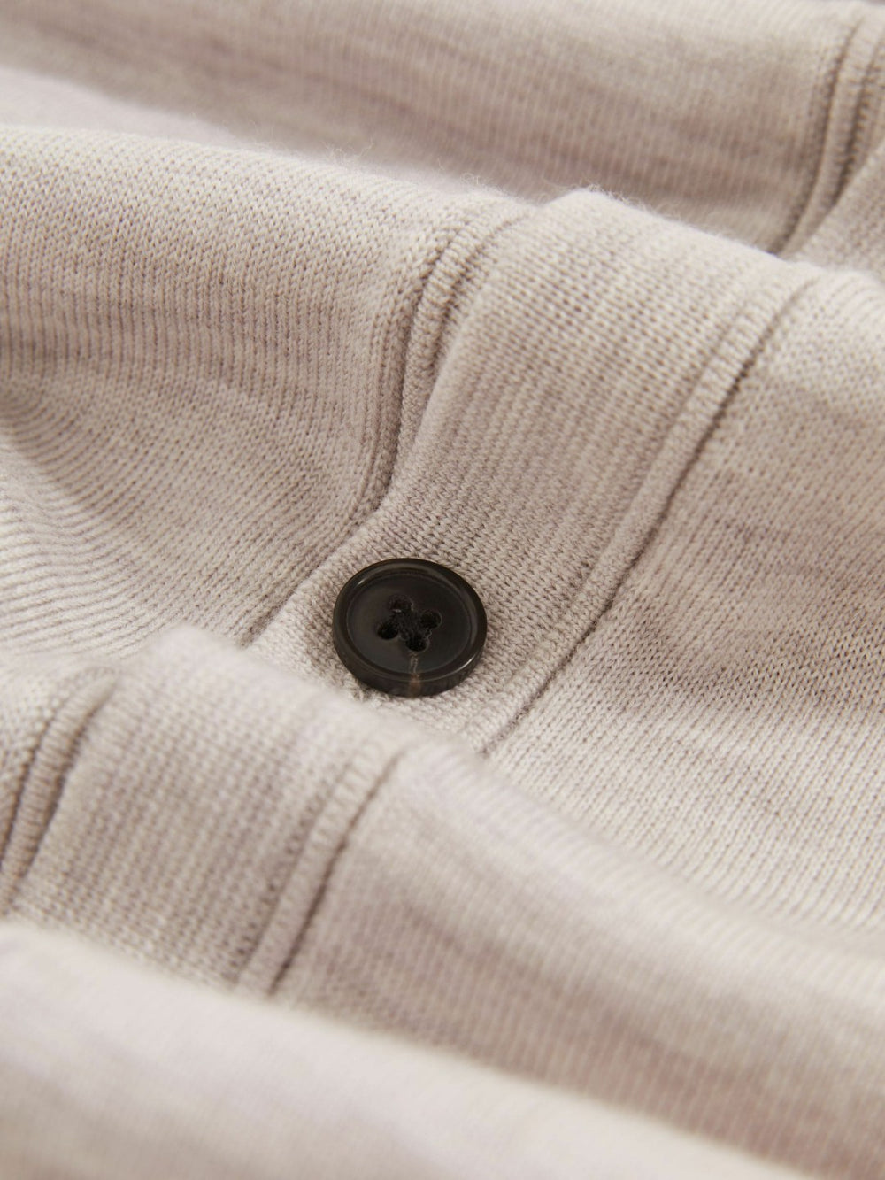 Men Merino Wool Button-Through Cardigan in Wicker Brown Melange