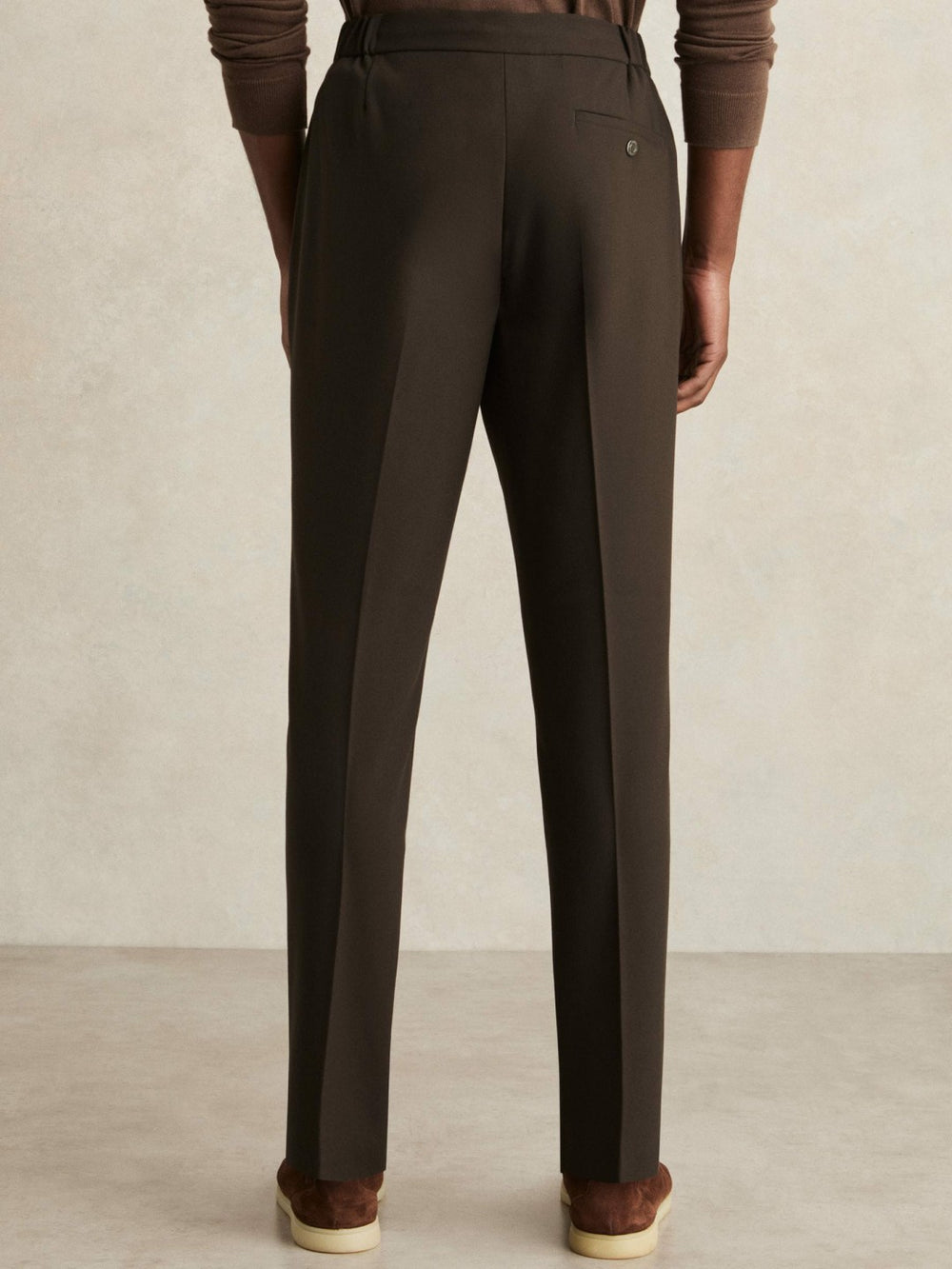 Men Slim-Fit Internal-Drawstring Trousers in Brown