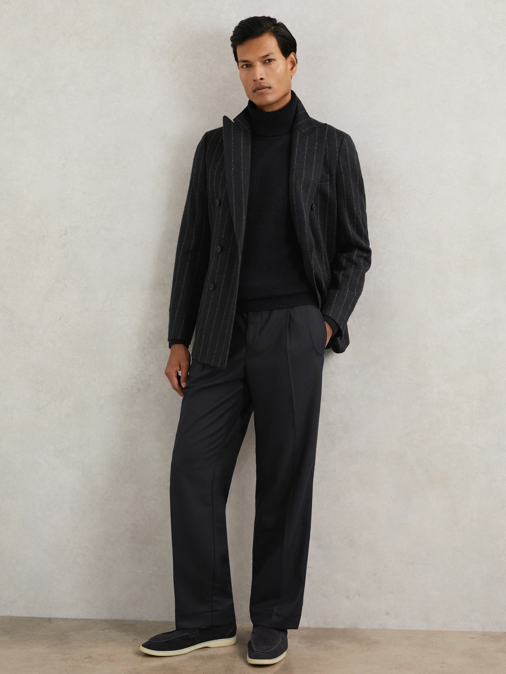 Men Relaxed-Fit Twill Drawstring Trousers in Navy