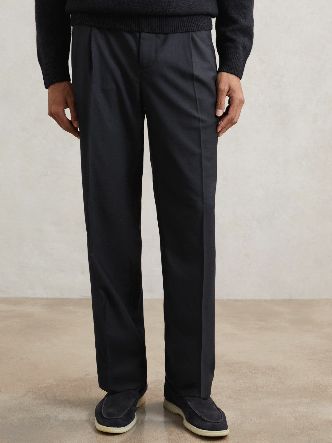 Men Relaxed-Fit Twill Drawstring Trousers in Navy