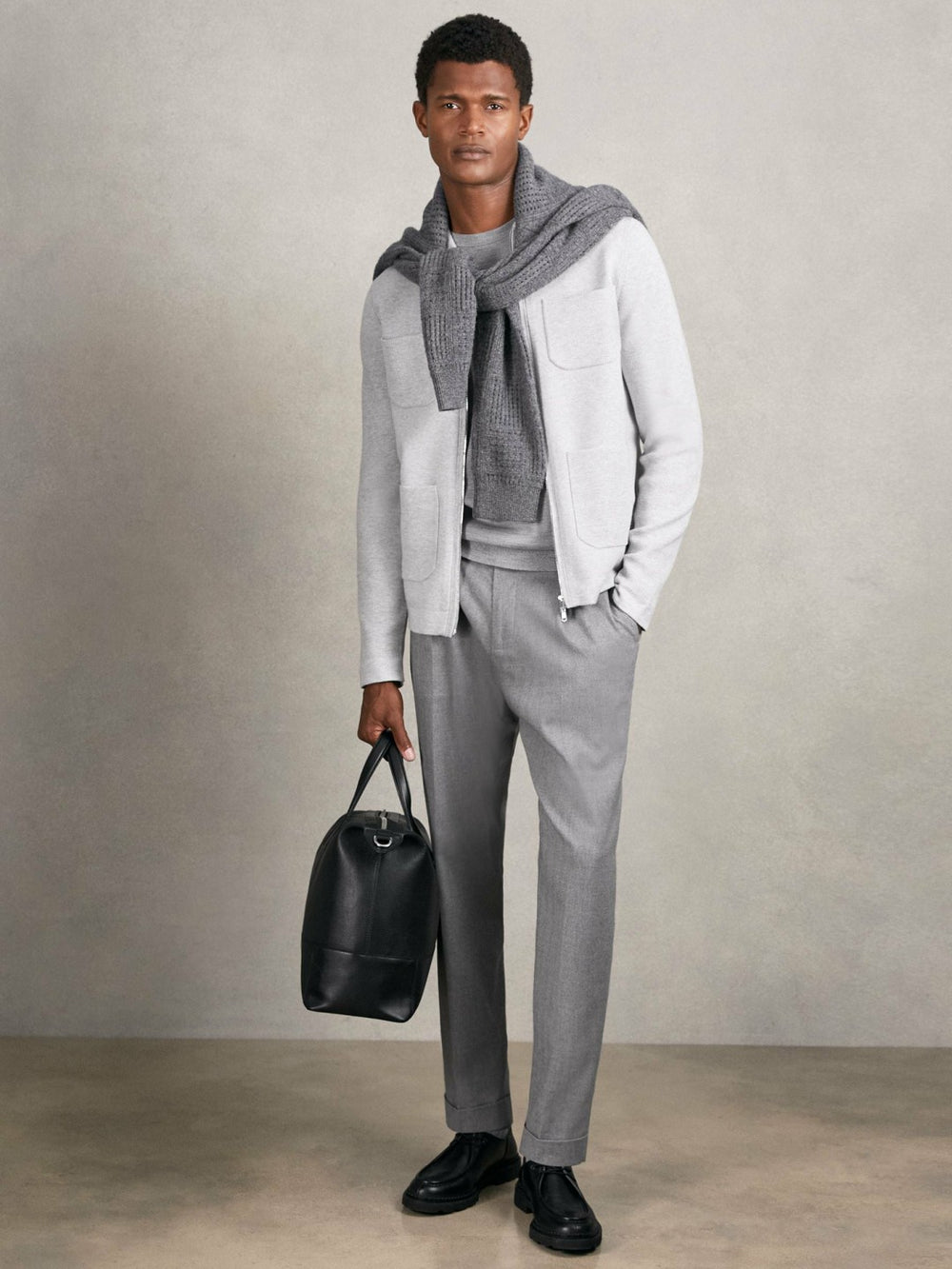 Men Four-Pocket Zip-Through Cardigan in Soft Grey
