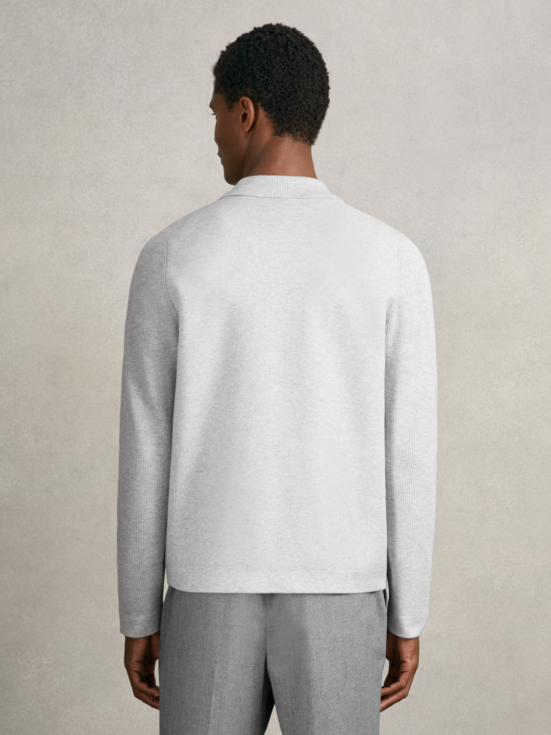 Men Four-Pocket Zip-Through Cardigan in Soft Grey