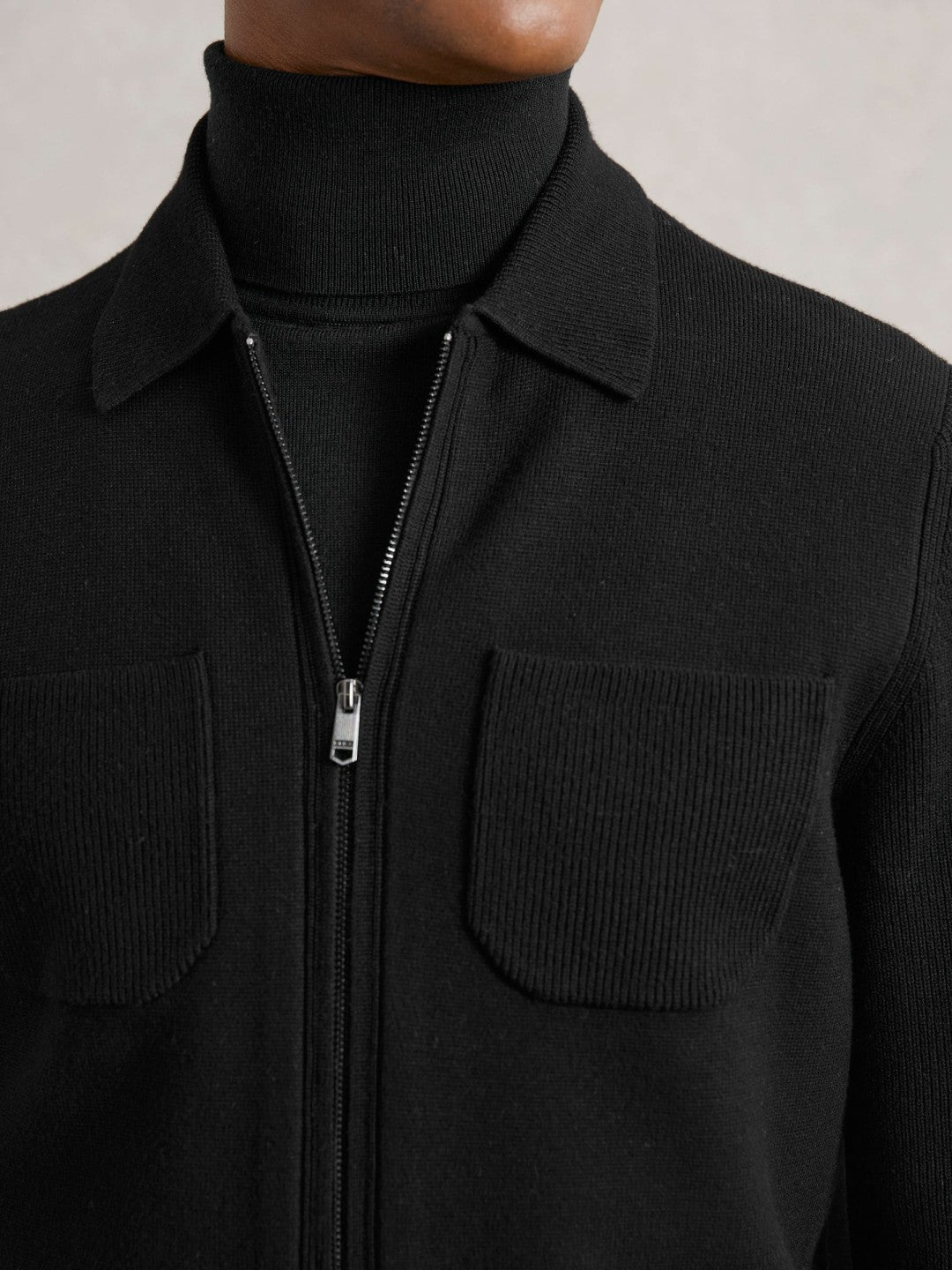 Men Four-Pocket Zip-Through Cardigan in Black
