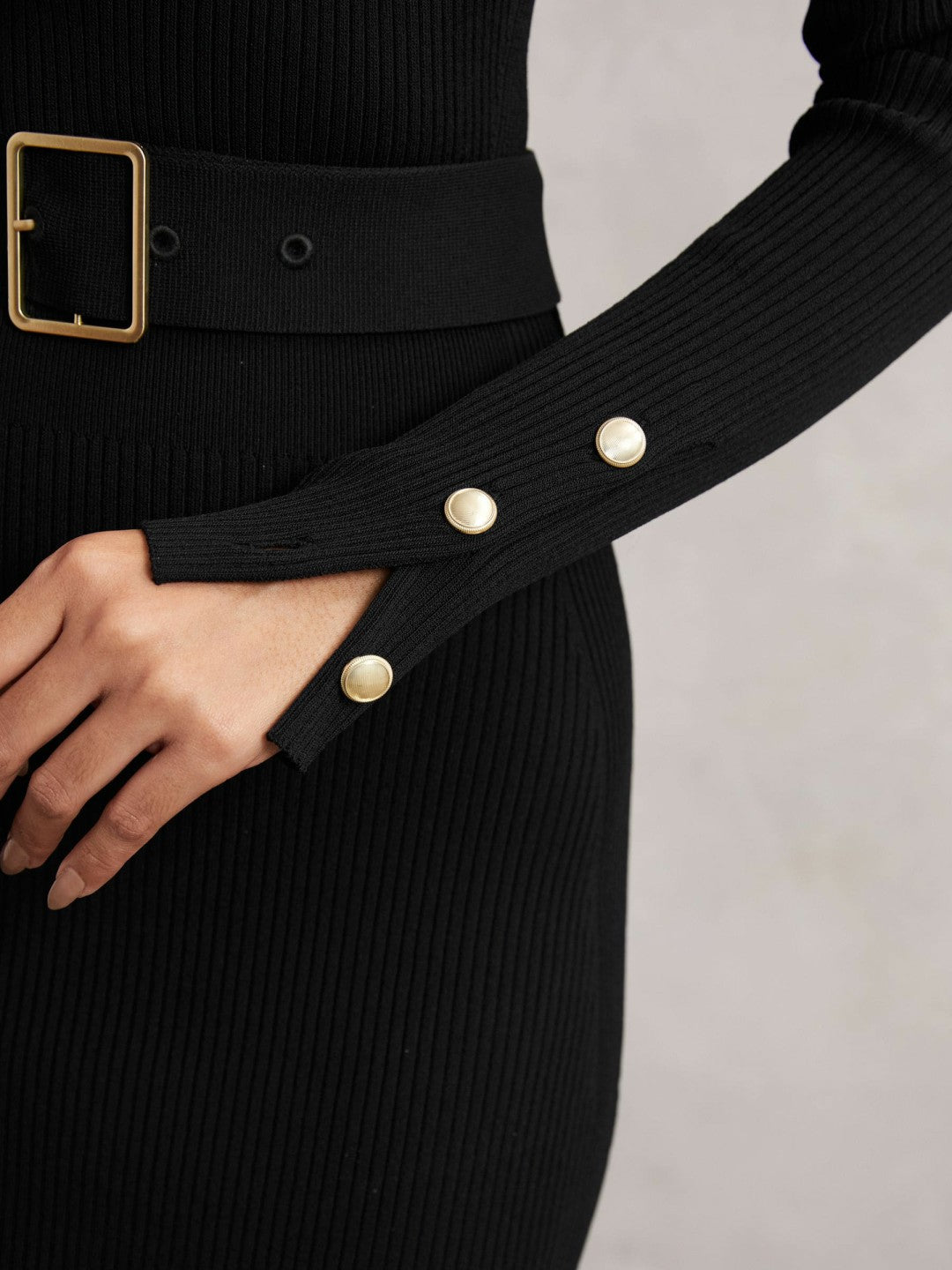Women Buttoned Rib-Knit Midi Dress in Black