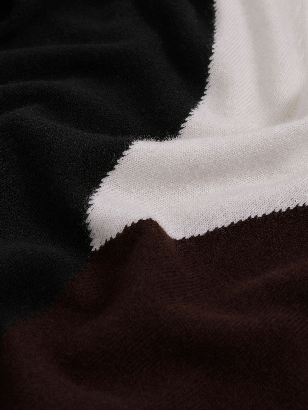 Women Wool-Blend Colourblock Knit Jumper with Cashmere in Black/Burgundy/Cream