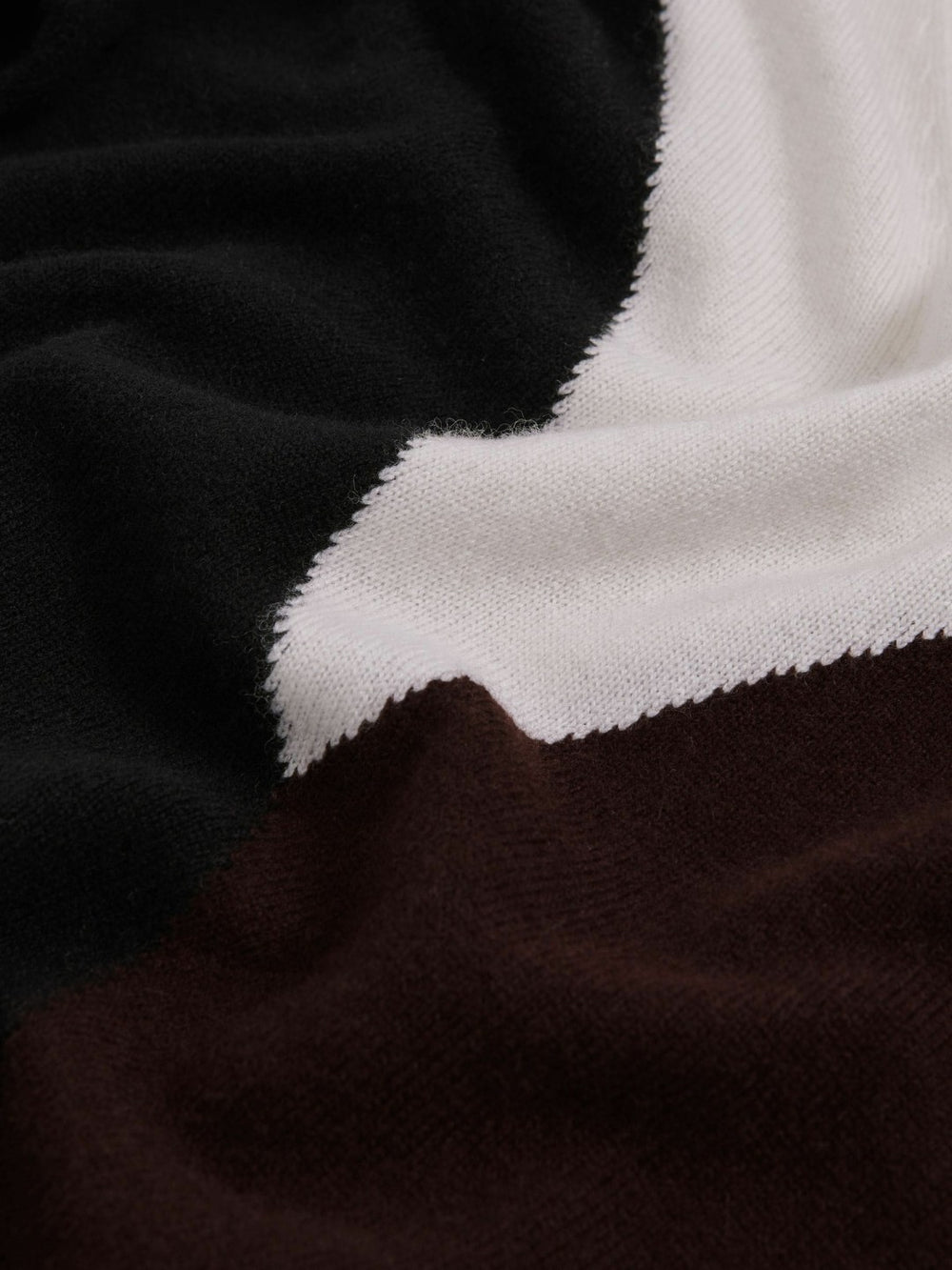 Women Wool-Blend Colourblock Knit Jumper with Cashmere in Black/Burgundy/Cream