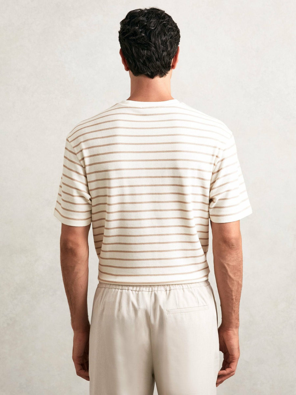 Men Cotton Textured Stripe T-Shirt in Oatmeal/White