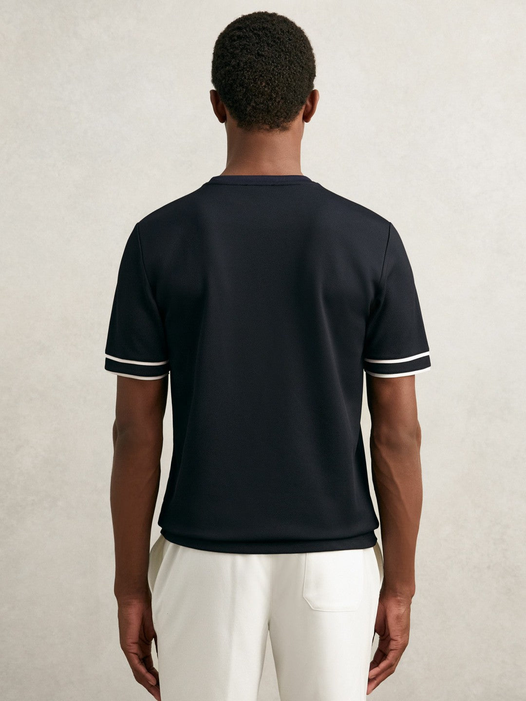 Men Textured Crew-Neck Tipped T-Shirt in Navy Blue