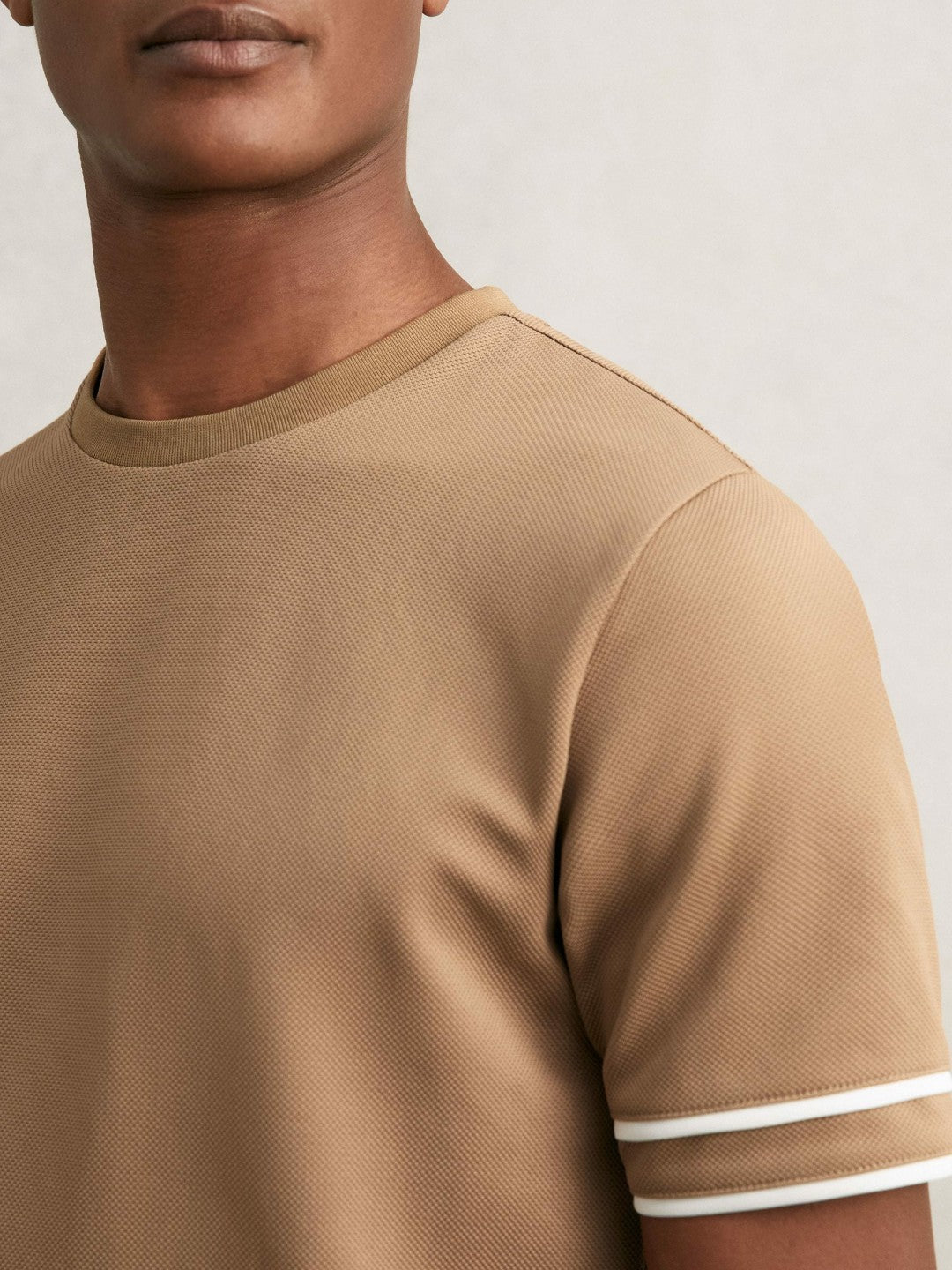 Men Textured Crew-Neck Tipped T-Shirt in Camel Brown