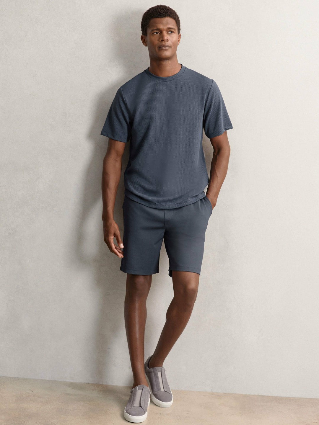 Men Textured Crew-Neck T-Shirt in Airforce Blue
