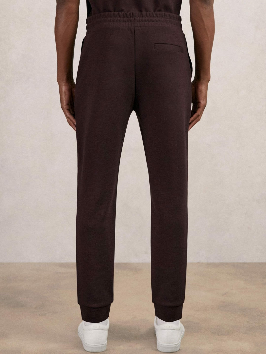 Men Interlock Drawstring Joggers in Cherry Red