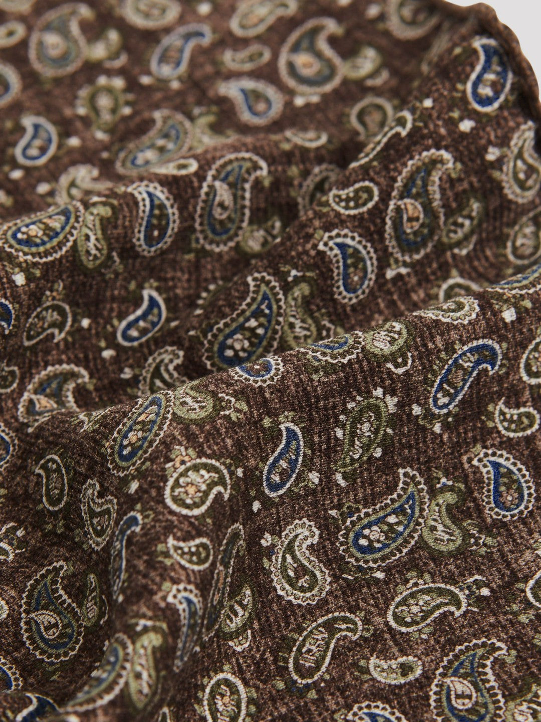 Men Silk Medallion Paisley Pocket Square in Sage