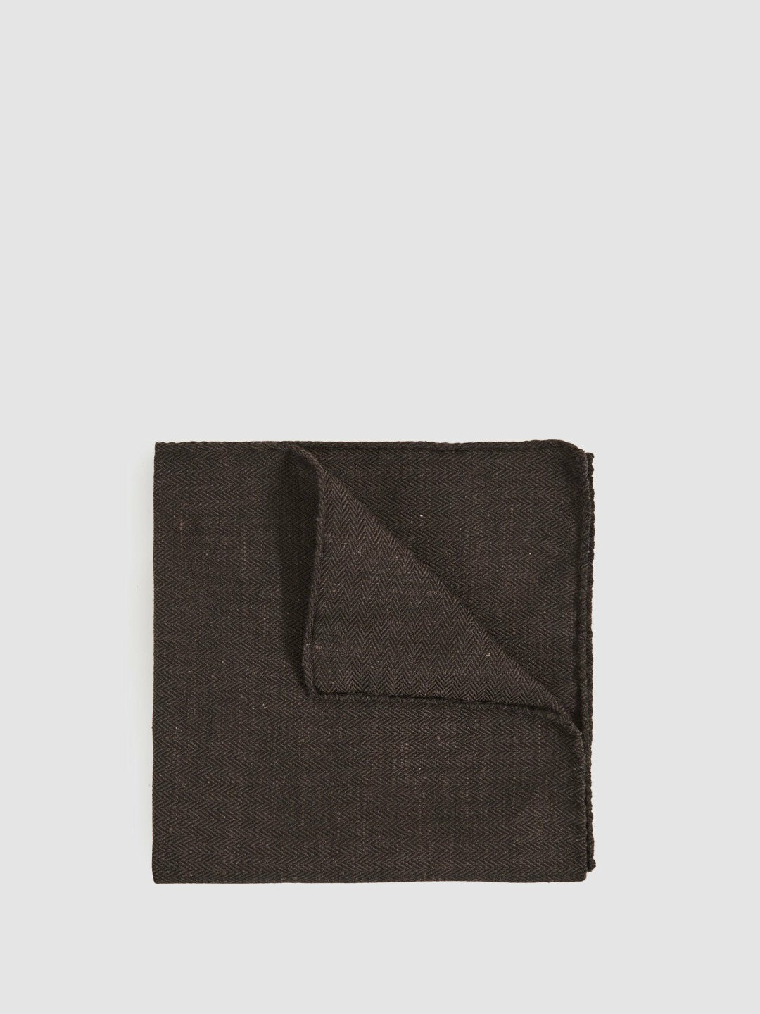 Men Silk Blend Herringbone Pocket Square in Chocolate Brown