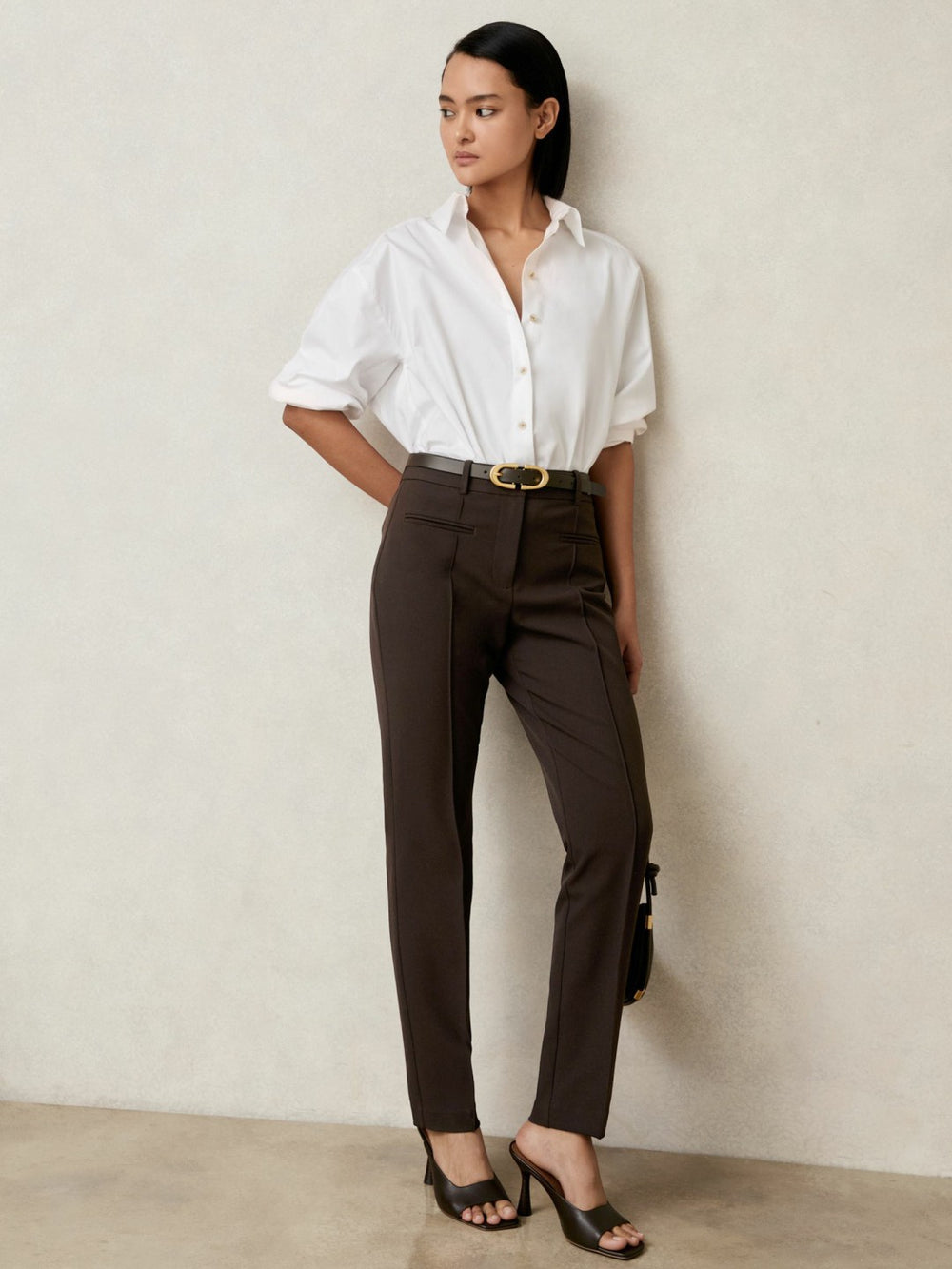 Women Petite Pintuck Tapered Trousers in Chocolate Brown