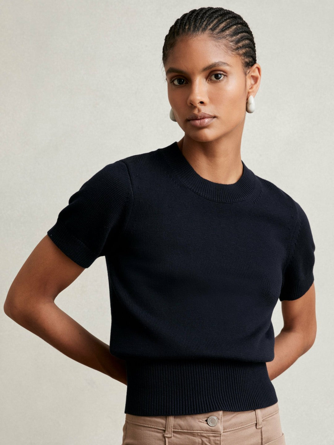 Women Cotton And Wool Crew-Neck Top in Navy