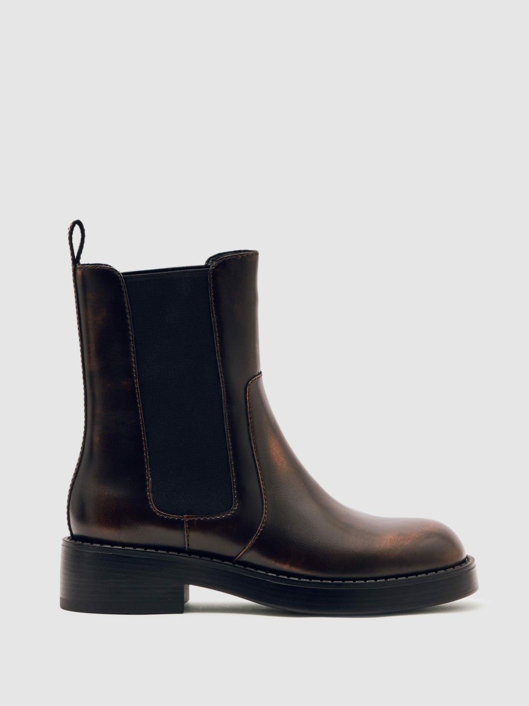 Women Leather Chelsea Boots in Brown