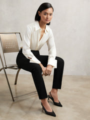 Women Pintuck Tapered Trousers in Black