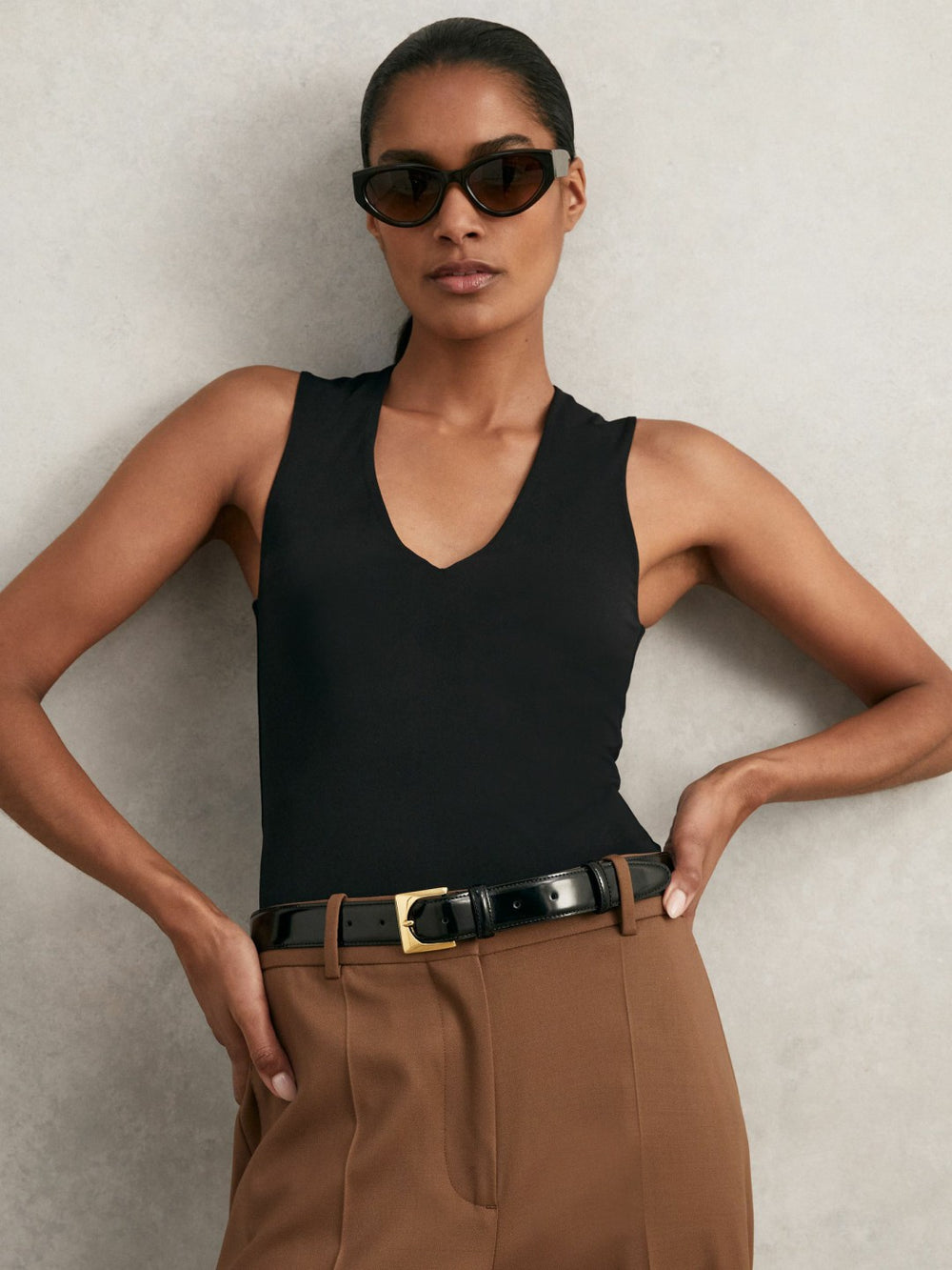 Women Suede Square Buckle Belt in Black