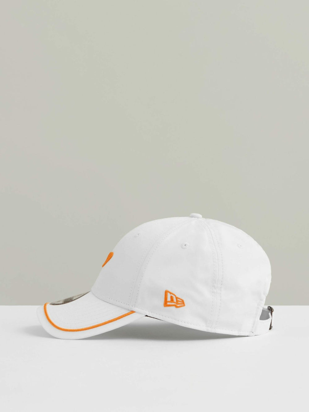 Men McLaren F1 Team Speedmark Logo Cap Unisex Fit in White