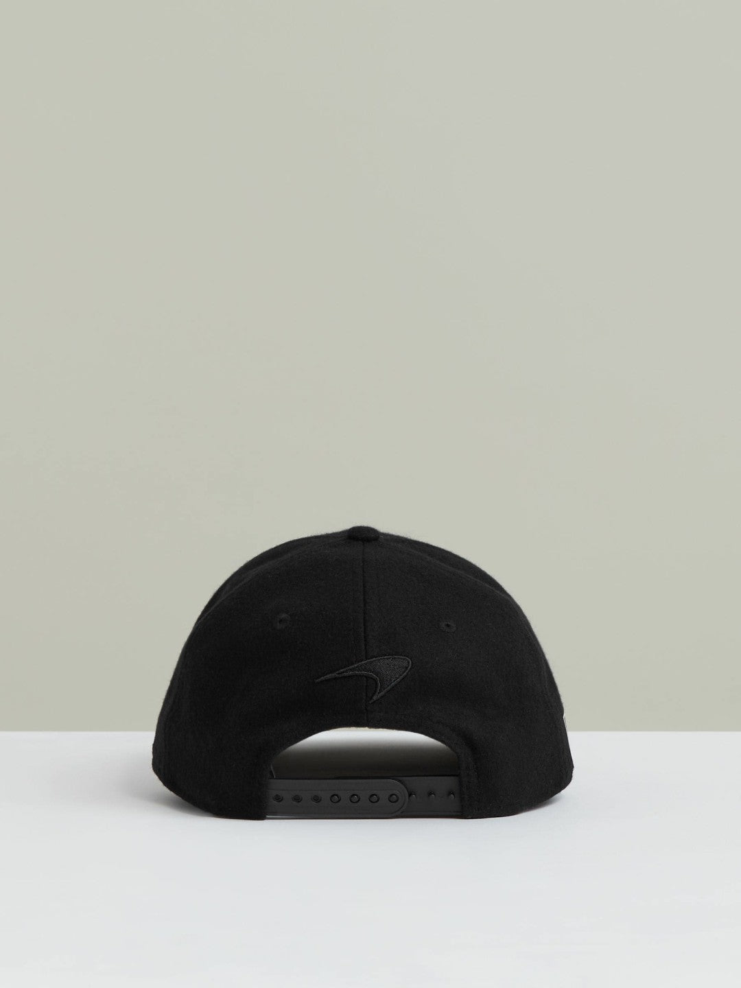 Men McLaren Racing Embroidered Cap Unisex Fit in Black